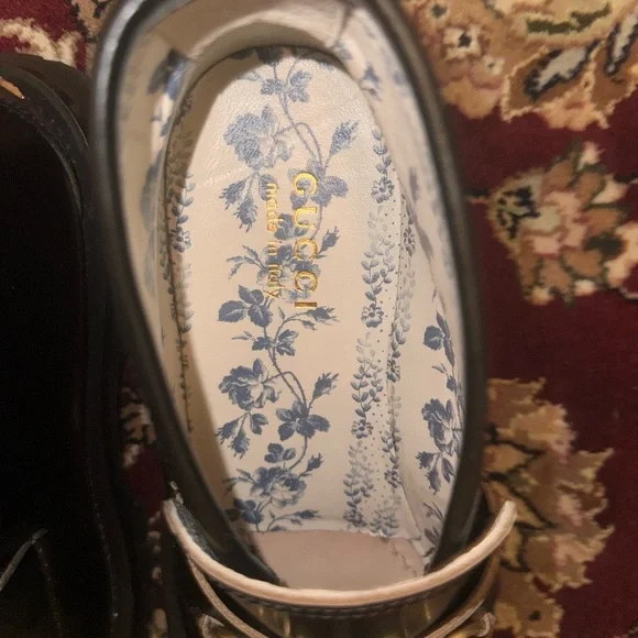 🌺SOLD🌺Gucci Black Horsebit Boots with Gold Buckle - Picture 12 of 17